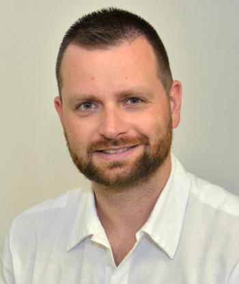 Dr. Csesznok Balázs