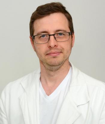 Dr. Tordé Ákos